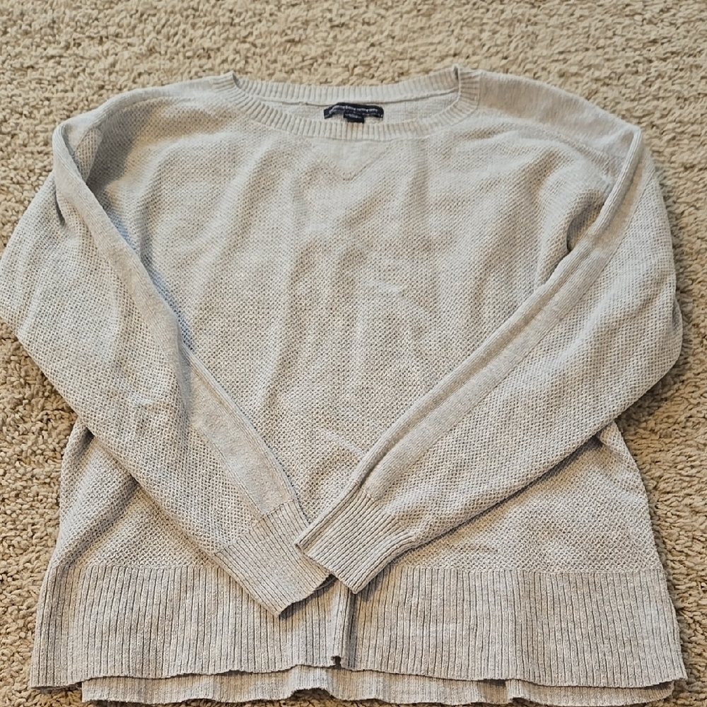 American Eagle Women's Gray Sweater Size Small